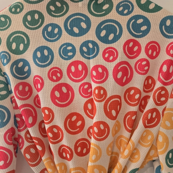 rainbow Smiley Face Robe - Picture 2 of 2